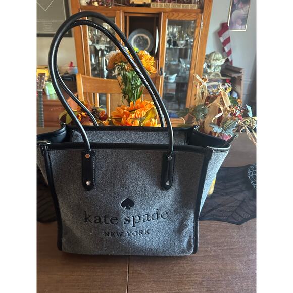 Kate Spade New York Black/Grey Ella Felt and Leather Large Top Zip Tote EUC 499 - Picture 1 of 16